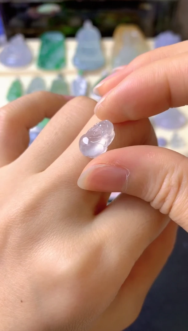 未镶嵌定制翡翠A****e裸玉（客户意向镶嵌）