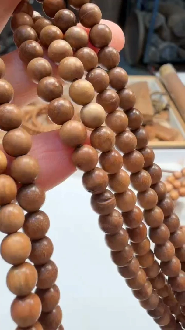 檀香木其他0.6/108颗微瑕