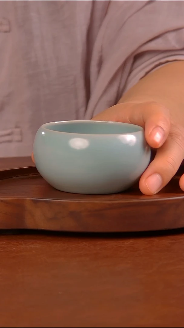 瓷片 487号  卧足禅定杯