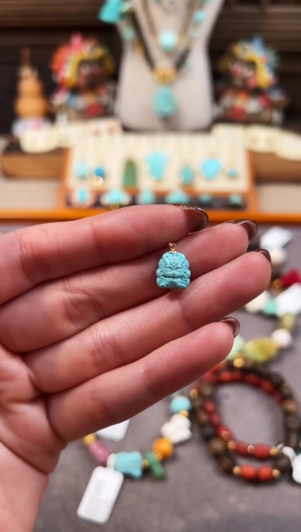 18K金镶嵌绿松石提溜凤九