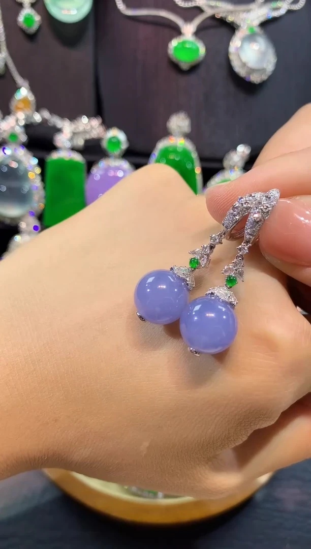 翡翠18K金镶嵌耳饰耳包