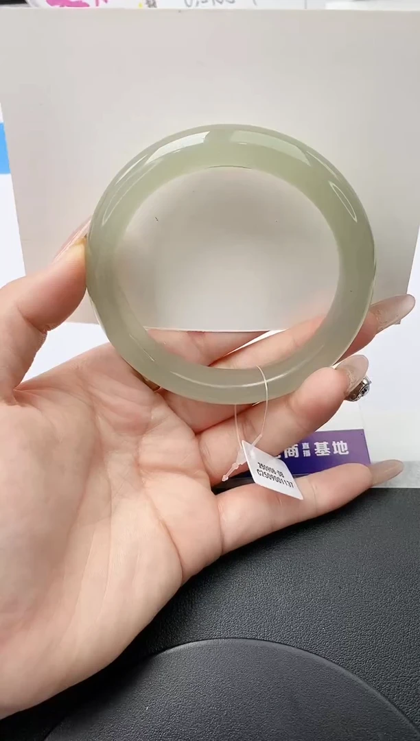 未镶嵌手镯石英质玉w21-DB多样性发货60+