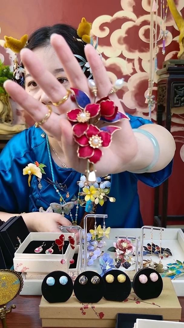 刺绣非遗纯手工绒花小边夹