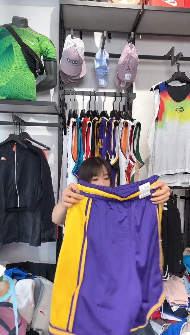 1529编码 瑕疵修复以直播间讲解为准 尺码