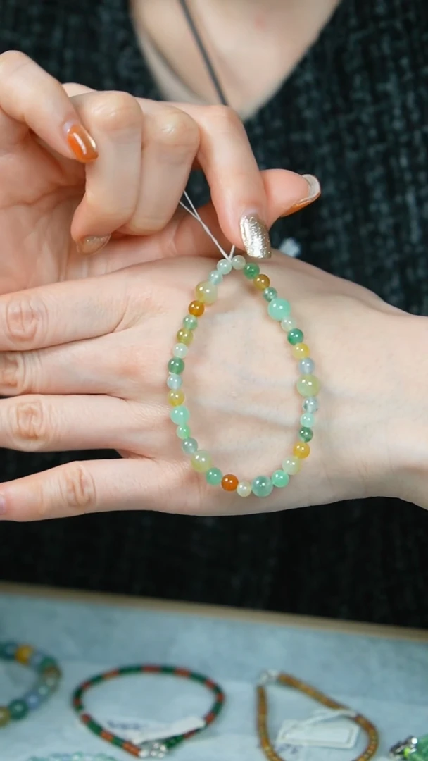 【闪购商品】翡翠手串未镶嵌77-串串/姿/3