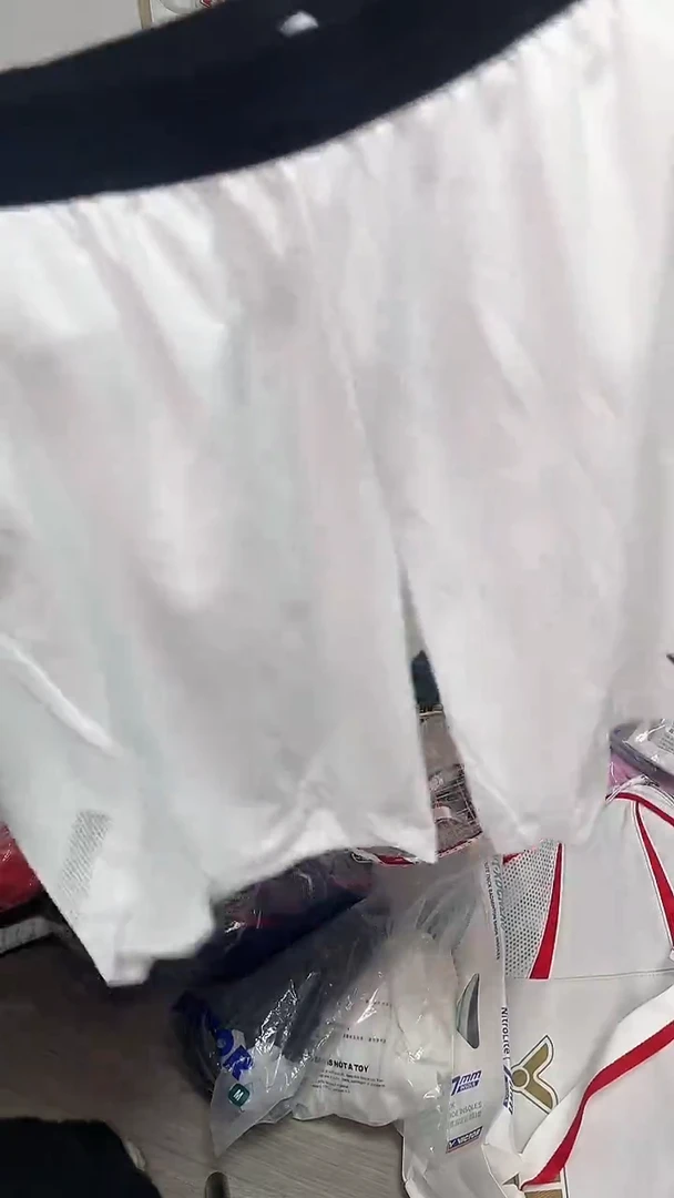 03 正品微瑕 白色短裤 3XL