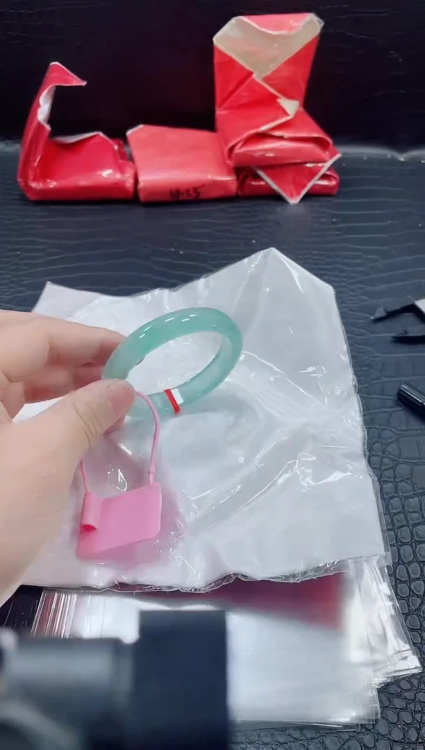 非金属无小哥270号手镯56.3圈口