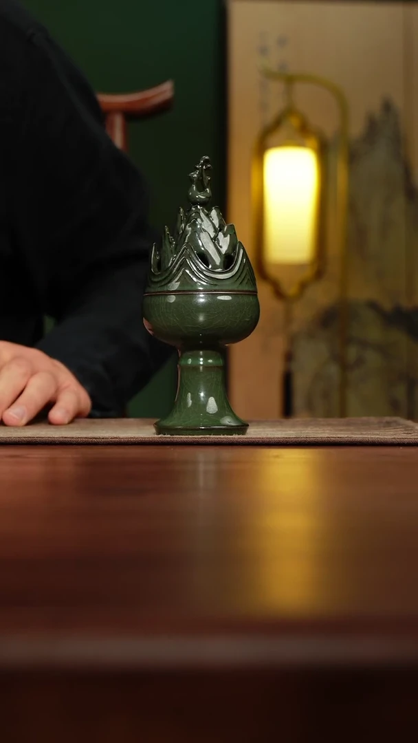 【闪购商品】【览古雅韵】铁胎香薰炉