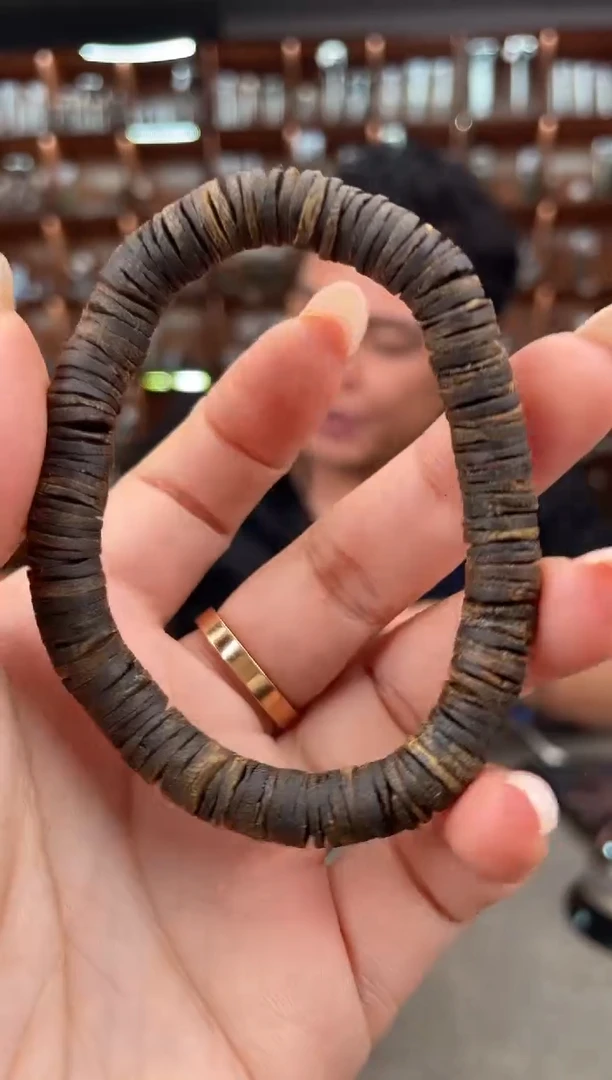 【闪购商品】沉香手串18号沉水老料国香绿奇楠多样性发一条