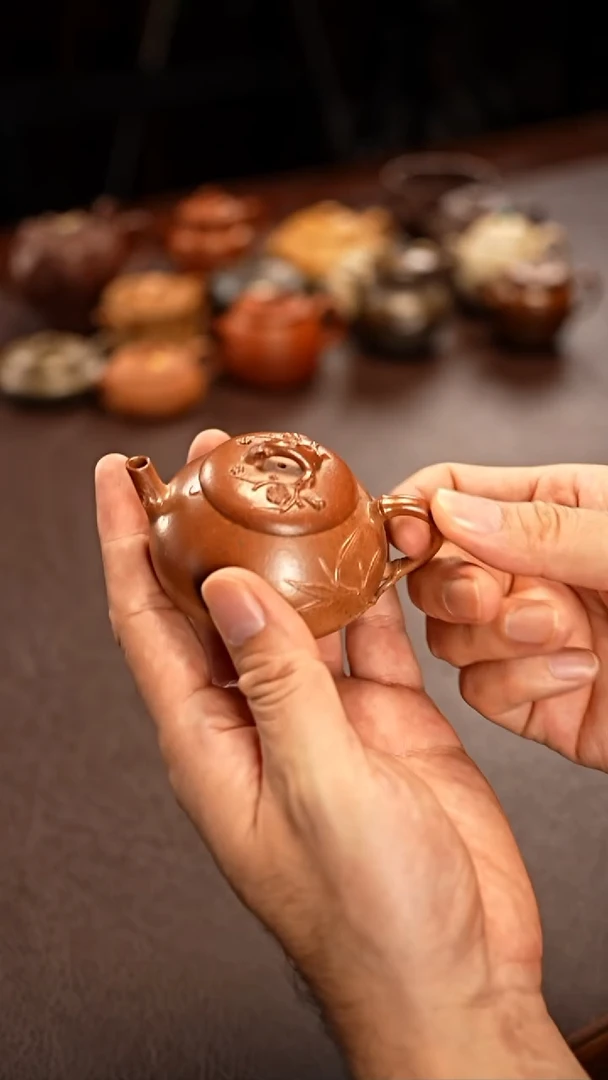 茶壶紫砂梅竹双清紫砂壶