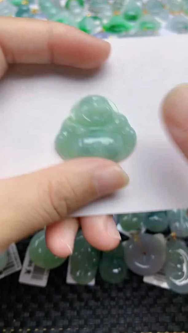 翡翠未镶嵌颈饰 天然翡翠A货