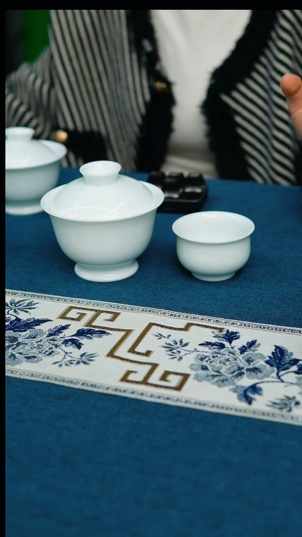 【闪购商品】高足盖碗110  炉式杯