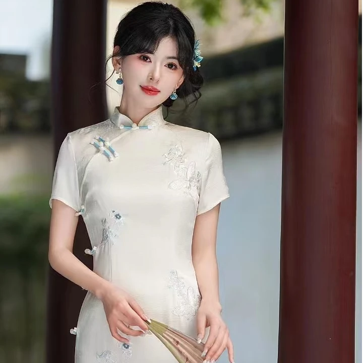 少女中式2025新款夏季改良民国风旗袍年轻气质日常复古刺绣连衣裙