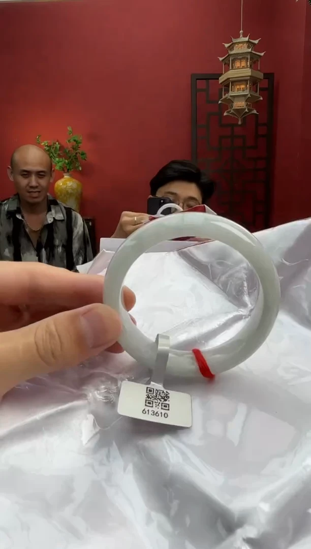 未镶嵌手镯翡翠翡翠手镯8
