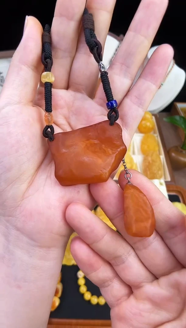 琥珀未镶嵌珠宝奇石柒月
