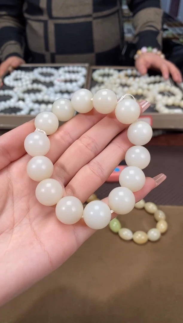 【闪购商品】和田玉手串未镶嵌手串