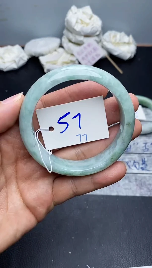 未镶嵌手镯翡翠77
