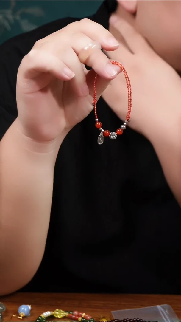 银S925镶嵌手链水晶妞*小手绳