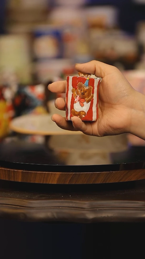 【闪购商品】摆件景德镇釉下彩绘设计师款式陶瓷