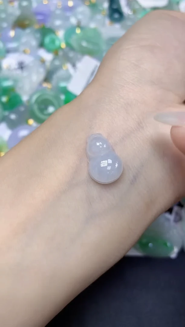 翡翠未镶嵌颈饰天然缅甸翡翠A货百元以上9元证书费自理