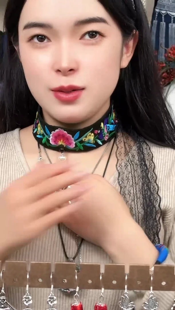 织绣民族风非遗老绣饰品652*