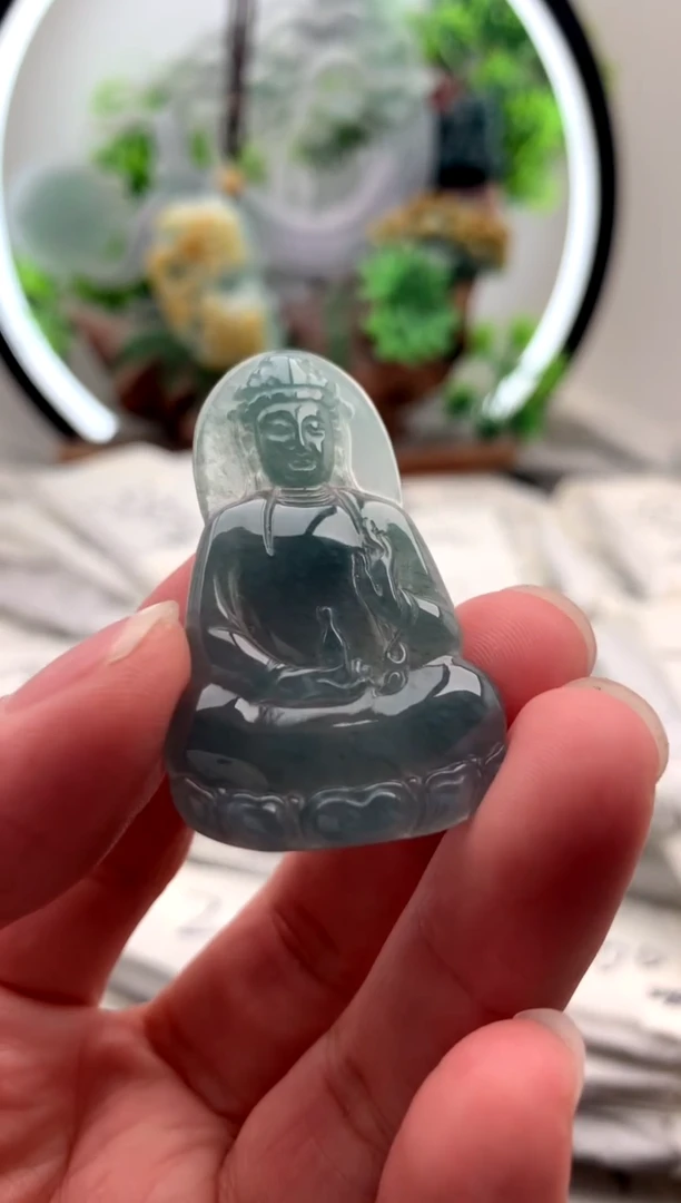 【闪购商品】翡翠颈饰未镶嵌小观音【品质一般能接受再拍】