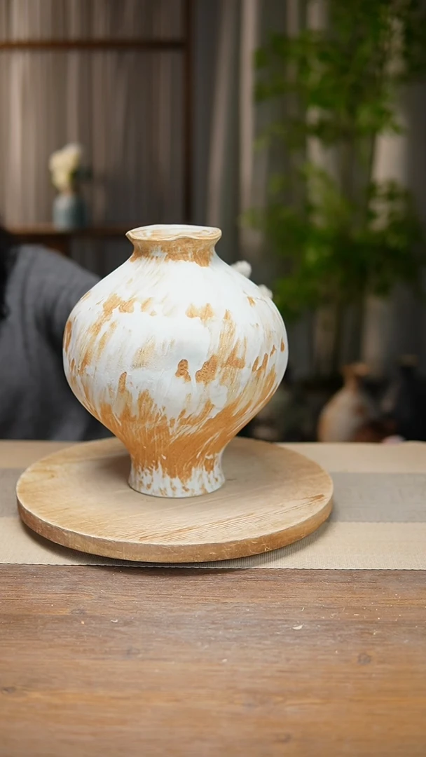 【闪购商品】陶瓷花器诧寂黄灯笼