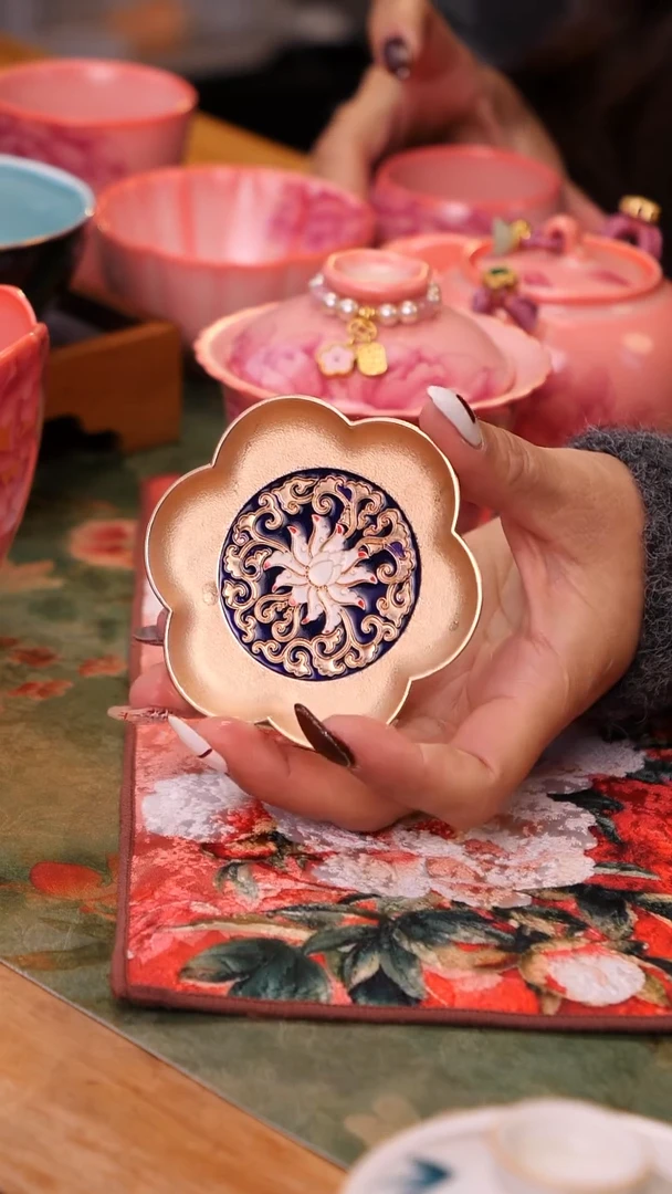 【闪购商品】六瓣花型杯垫（红色）茶具