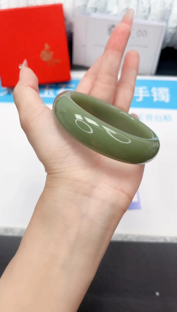 手镯石英质玉未镶嵌175-57.6
