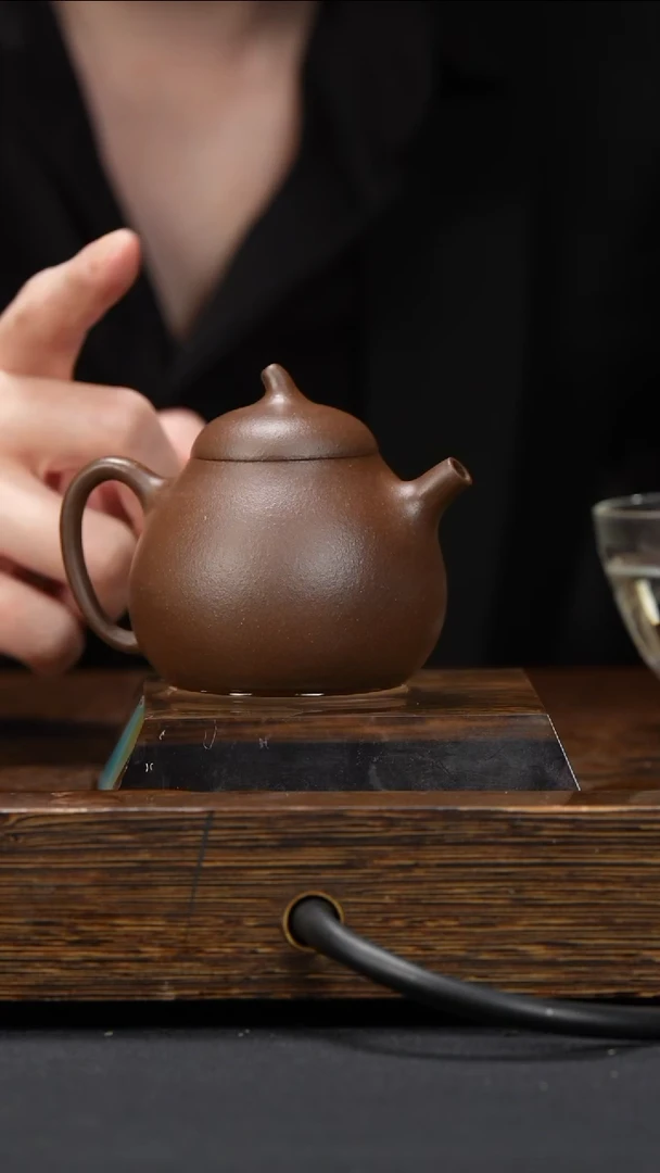 茶壶紫砂紫泥 茄瓜壶 CK