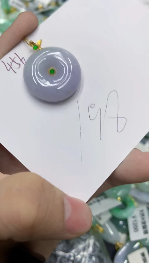 颈饰18K金镶嵌翡翠11111111111