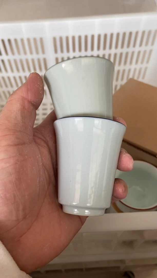 杯无运费险有瑕疵的摄影的产品有使用过的痕迹有点脏介意勿拍