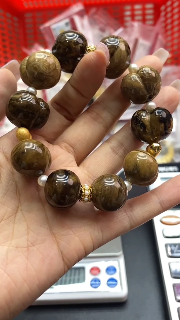 琥珀未镶嵌珠宝奇石307