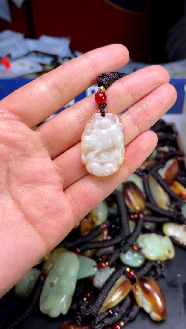 【闪购商品】和田玉颈饰未镶嵌123