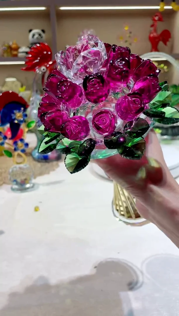 手工艺品琉璃紫色手捧玫瑰