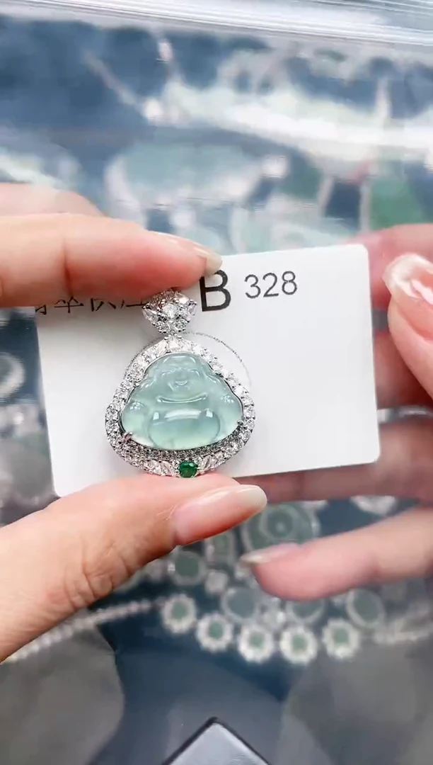 【闪购商品】翡翠颈饰未镶嵌328赠皮绳