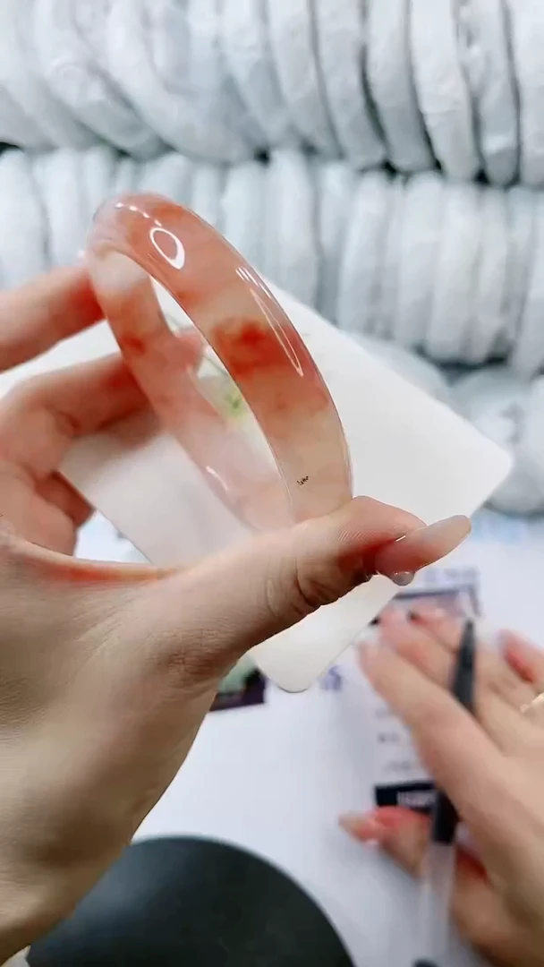 【闪购商品】石英质玉手镯未镶嵌0011642563-62多样性发货