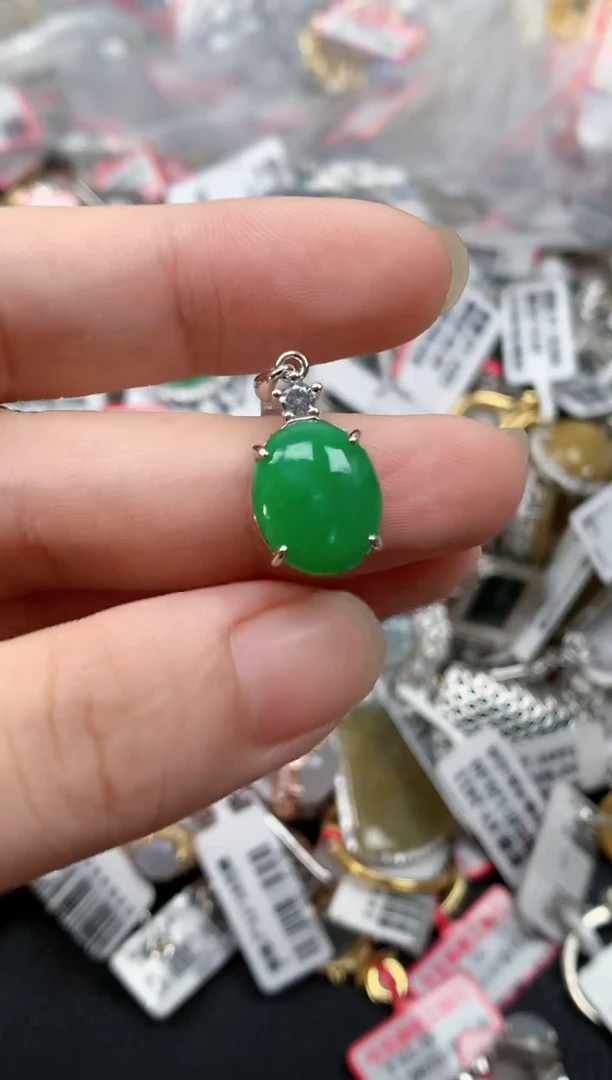 翡翠戒指银S925镶嵌天然缅甸翡翠