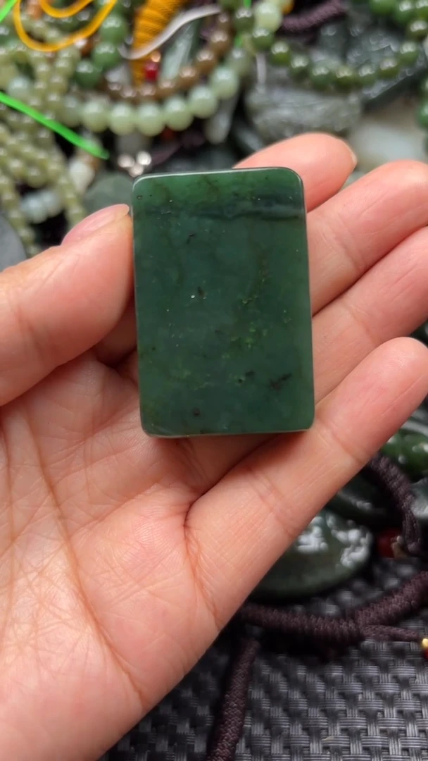 【闪购商品】和田玉颈饰未镶嵌.