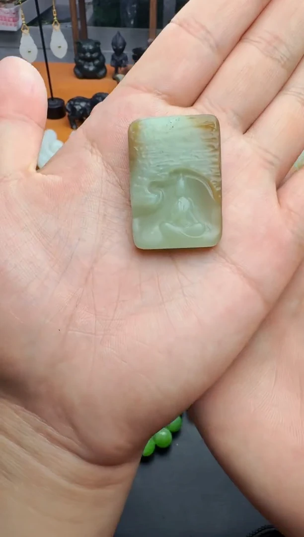 和田玉未镶嵌颈饰悟道 01