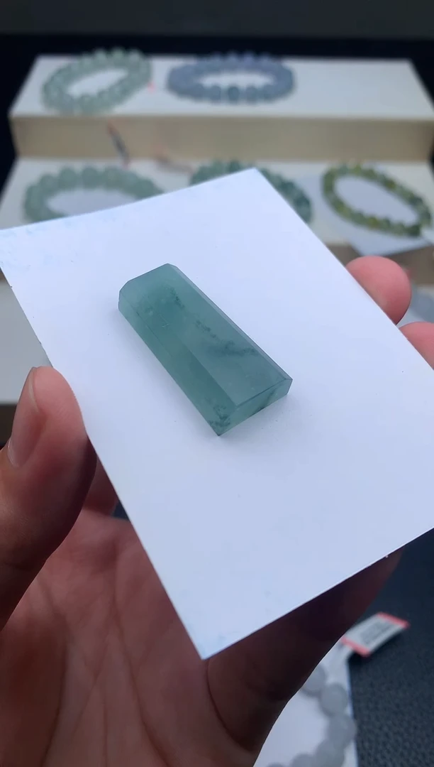 未镶嵌定制翡翠?****生无事牌