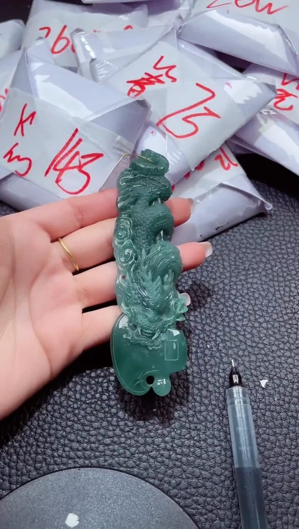 颈饰未镶嵌翡翠537