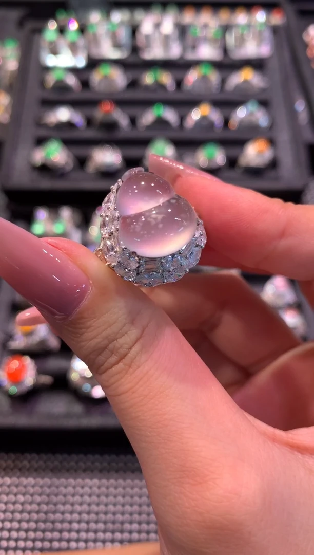 未镶嵌散珠翡翠冰蛋戒面缅甸翡翠