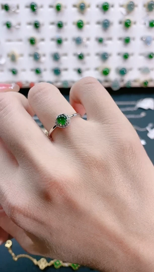 【闪购商品】翡翠戒指银S925镶嵌天然翡翠