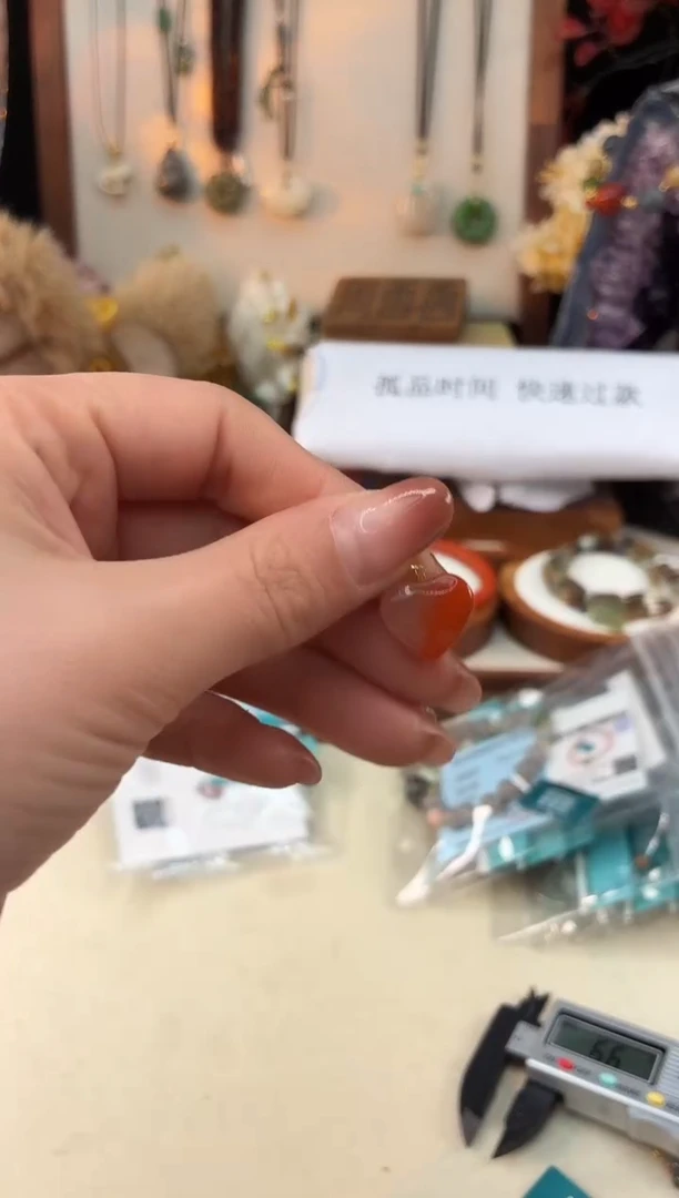 未镶嵌南红玛瑙手饰@@A921C018087