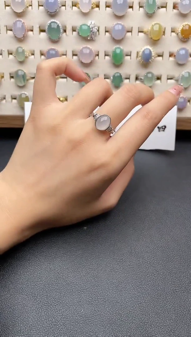 【闪购商品】翡翠戒指银S925镶嵌一物一证一礼盒