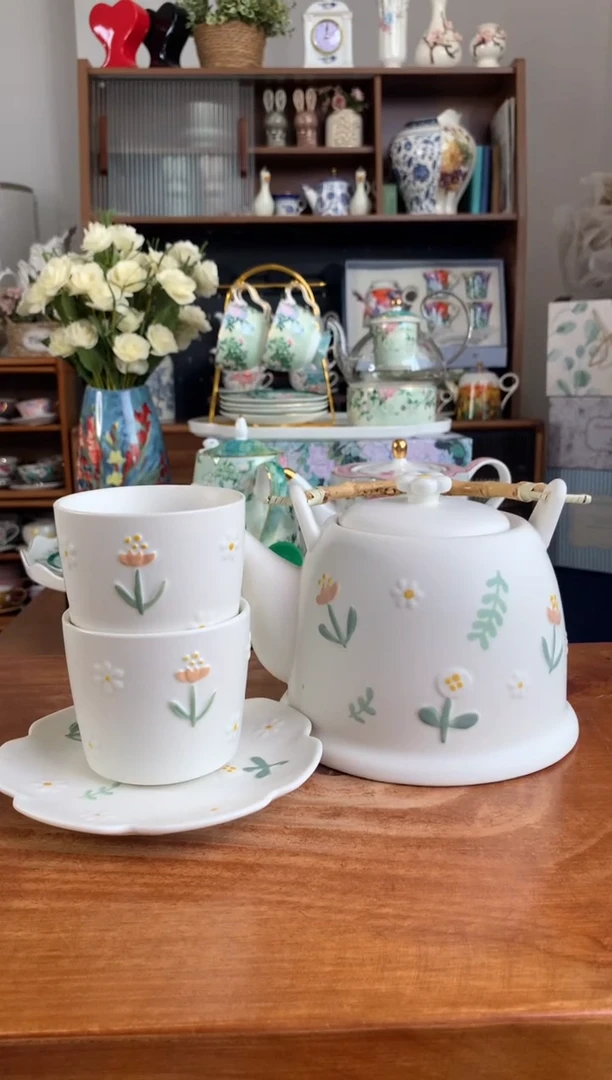 陶瓷【不要礼盒】小雏菊一壶两杯碟