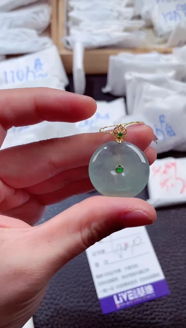 翡翠18K金镶嵌颈饰00005490
