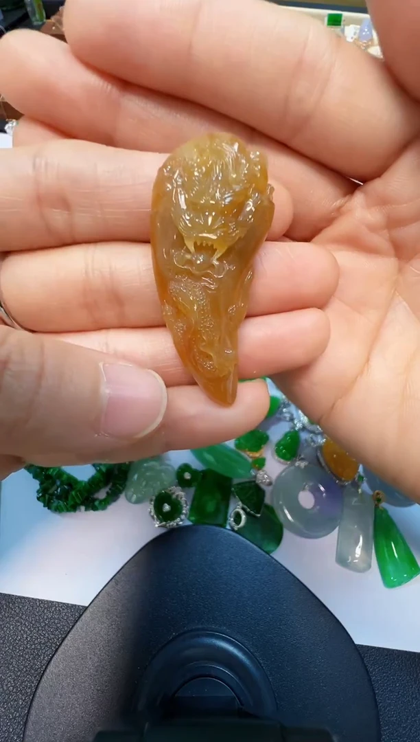 吊坠(不含链)未镶嵌翡翠4800