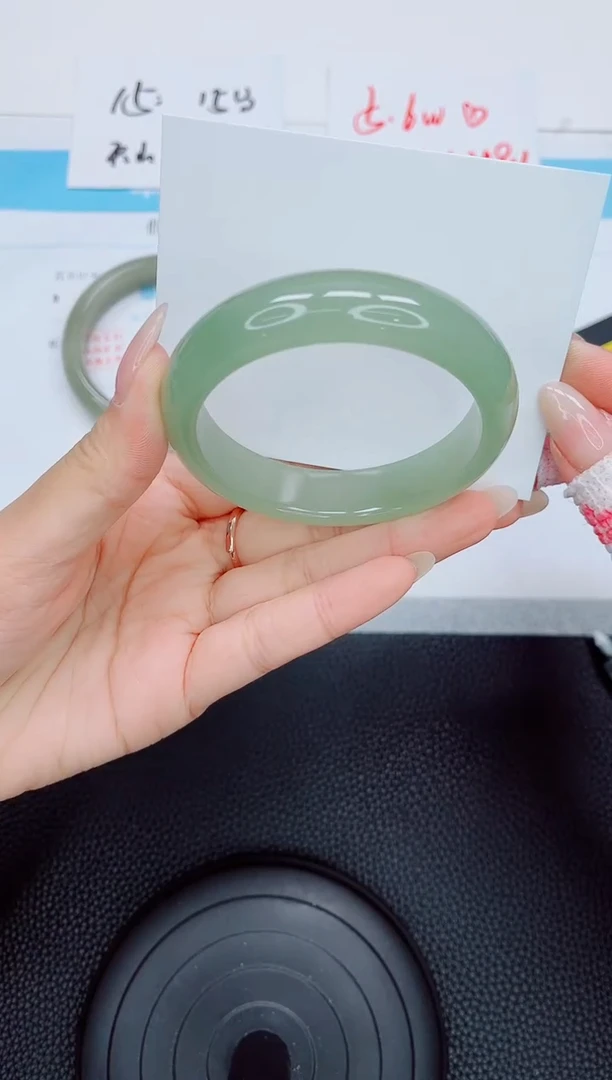 石英质玉手镯未镶嵌303-55.3